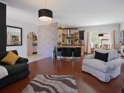 6 Bedroom House in Table View