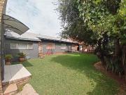 6 Bedroom House in Tileba