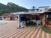 6 Bedroom House in Upper Ferncliffe