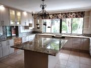 6 Bedroom House in Waterkloof Heights