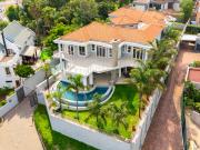 6 Bedroom House in Waterkloof Ridge