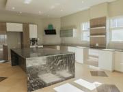 6 Bedroom House in Waterkloof Ridge