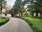 6 Bedroom House in Waverley