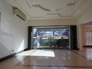 6 Bedroom House in Westdene