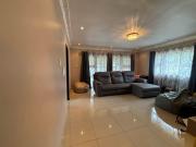 6 Bedroom House in Woodlands