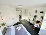 6 bedroom house of multiple occupation to rent