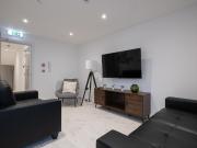 6 bedroom house of multiple occupation to rent