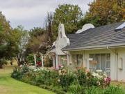 6 bedroom house on a smallholding on.