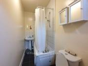 6 Bedroom House Properties Hyde Park