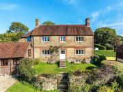 6 Bedroom House Surrey Surrey 94234224