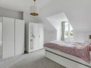 6 Bedroom House To Let