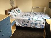 6 bedroom house to rent