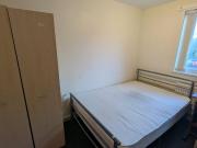 6 bedroom house to rent