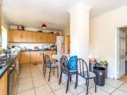 6 bedroom house to rent