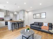 6 bedroom house to rent