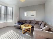 6 bedroom house to rent