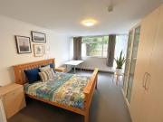 6 bedroom house to rent