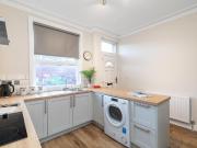 6 bedroom house to rent