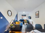 6 bedroom house to rent