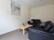 6 bedroom house to rent