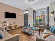 6 bedroom house to rent