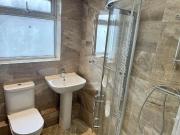 6 bedroom house to rent