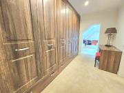 6 bedroom house to rent