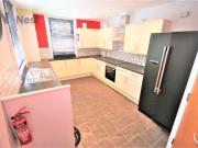 6 bedroom house to rent