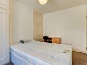 6 bedroom house to rent