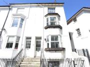 6 Bedroom House to Rent