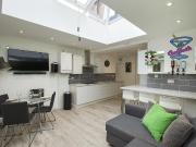 6 bedroom house to rent