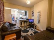 6 bedroom house to rent