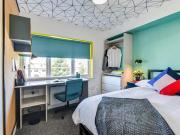 6 bedroom house to rent