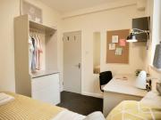 6 bedroom house to rent