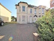 6 bedroom house to rent