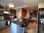 6 bedroom house to rent