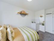 6 bedroom house to rent