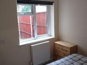 6 bedroom house to rent