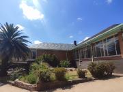 6 Bedroom house to rent in Bayswater, Bloemfontein