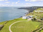 6 bedroom link detached house for sale