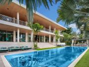 6 bedroom luxury Villa for rent in Miami Beach, United...