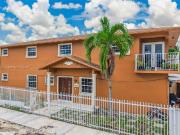 6 bedroom luxury Villa for sale in Hialeah, Florida
