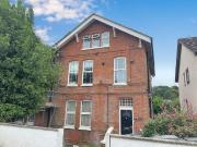 6 bedroom maisonette for rent in Carlton Road,...