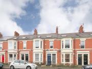 6 bedroom maisonette for rent in Newlands Road High West...