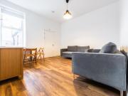 6 bedroom maisonette to rent