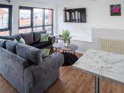 6 bedroom penthouse to rent