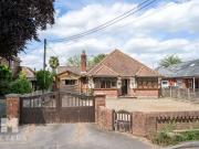 6 Bedroom Property