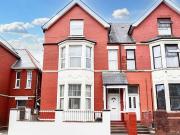 6 Bedroom Property
