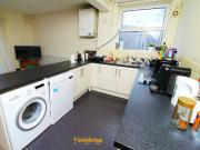 6 Bedroom Property For Rent in Southampton £2,418 PCM
