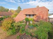 6 bedroom detached house for sale